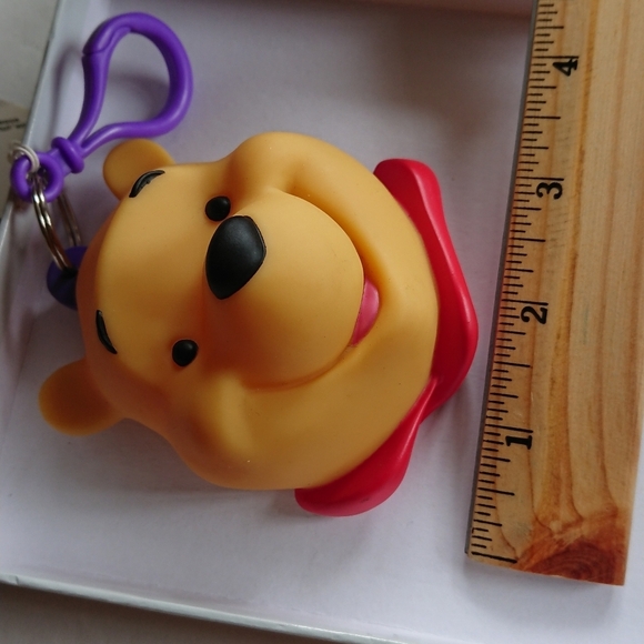 Winnie the Pooh, Disney - Pooh Treasure Keeper keychain - Picture 3 of 9